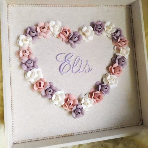 Broches de camélias para roupas